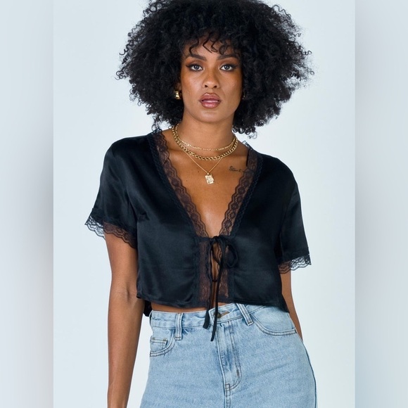 Princess Polly Vintage Tie Up Lace Crop Top Black Size 0 - Picture 3 of 14